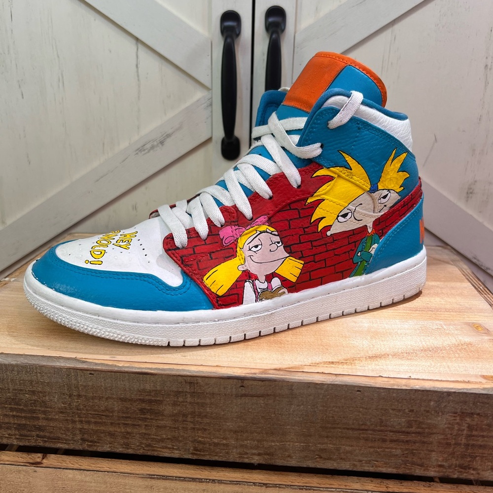 Nickelodeon “Hey Arnold” Custom Hand Painted Nike Air Jordan 1 Mid Shoes, Size 8 - Picture 4 of 9